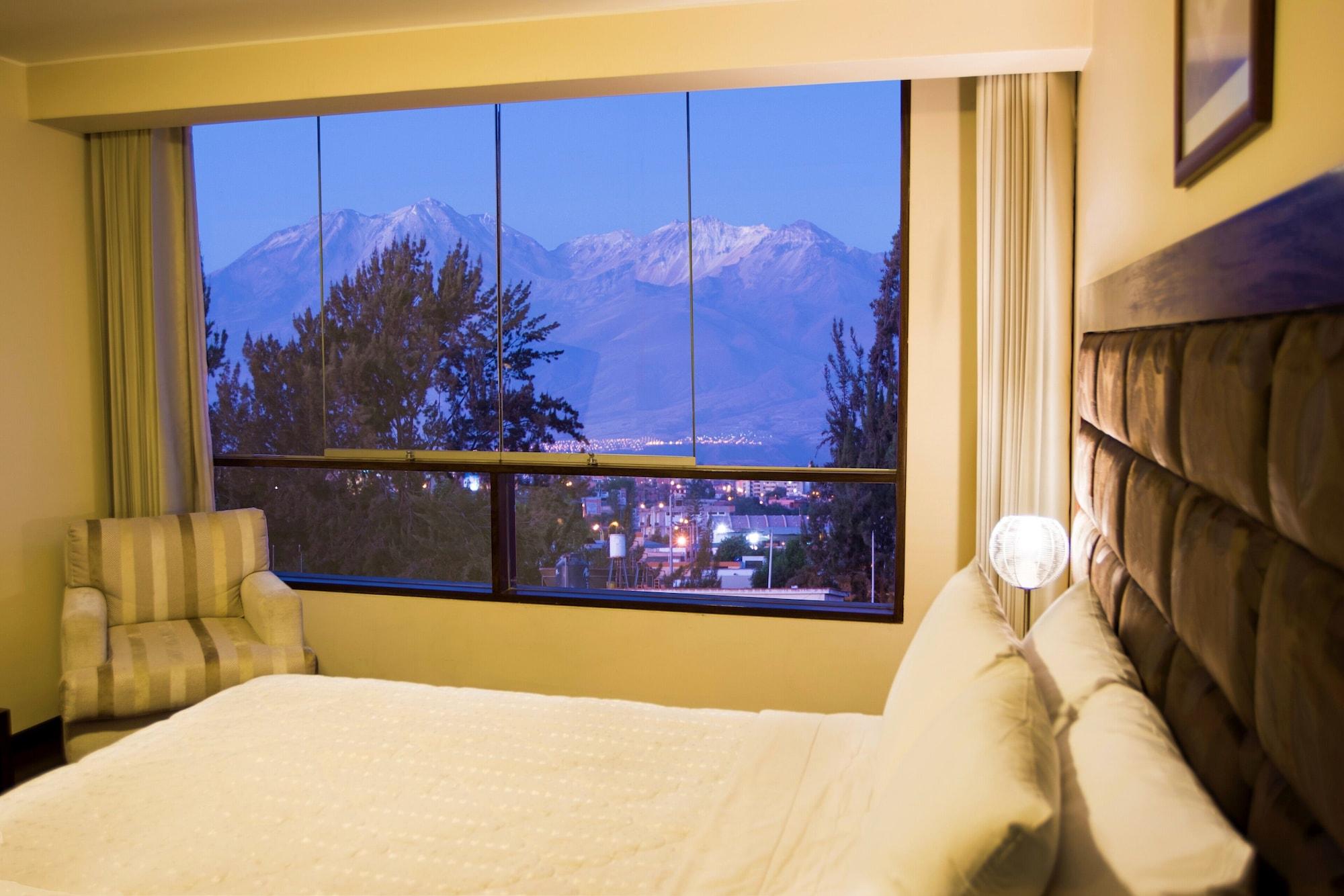 Mint Hotel อาเรกิปา ภายนอก รูปภาพ